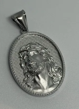 Religious Christ face Pendant thumbnail 1