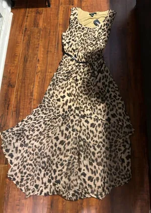 Juniors Leopard Print Sleeveless Maxi Dress with Belt thumbnail 1