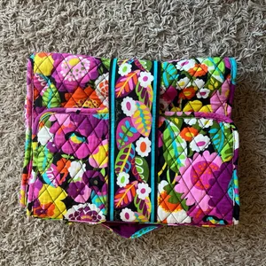 Vera Bradley Floral Pattern Roll Up Makeup / Toiletry Bag thumbnail 11