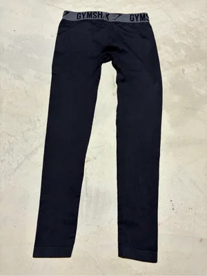 Gymshark Black flex leggings thumbnail 3