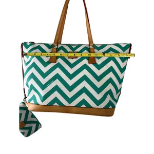 Dooney & Bourke Chevron Tote Bag Teal White Leather Trim Shoulder Bag & Wristlet thumbnail 4