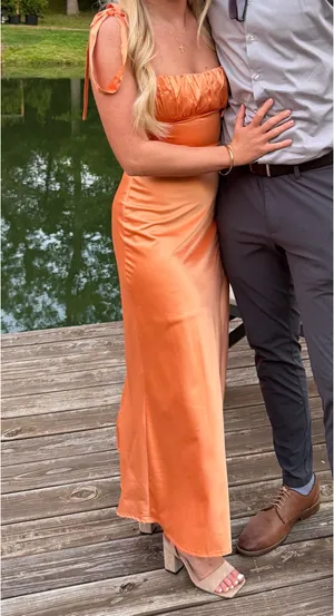 Selfie Leslie Dress thumbnail 3