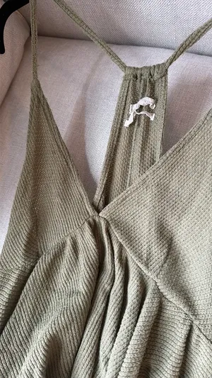 Urban Outfitters Top thumbnail 2