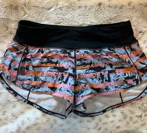 Lululemon SHORTS thumbnail 1