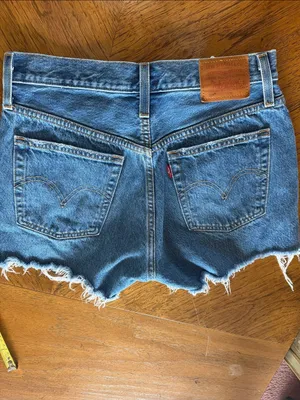 High Rise Levi’s 501 Shorts thumbnail 6