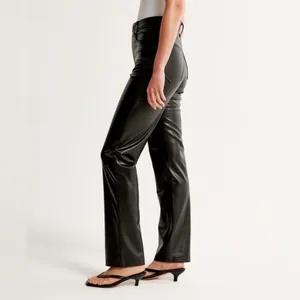 Abercrombie & Fitch Vegan Leather 90s Straight Pant Curve Love - Black - 24/00 thumbnail 4