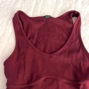Shein Women's Burgundy and Red Crop-top thumbnail 4