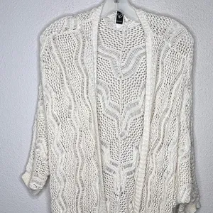 Windsor Cardigan Sweater‎ thumbnail 6
