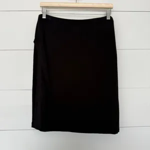 White House Black Market Women’s Medium Black Stretchy Skirt thumbnail 1