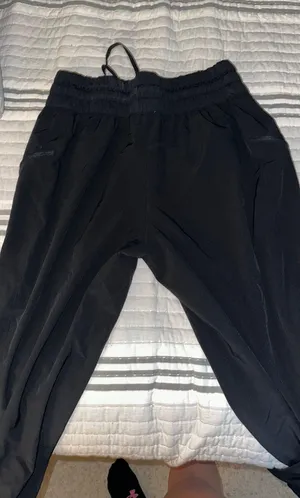 Athletic Joggers Black Size L thumbnail 1
