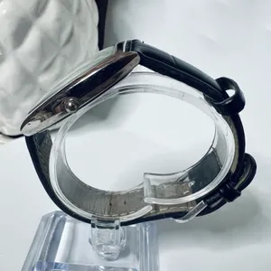 Classic Watch Black thumbnail 8