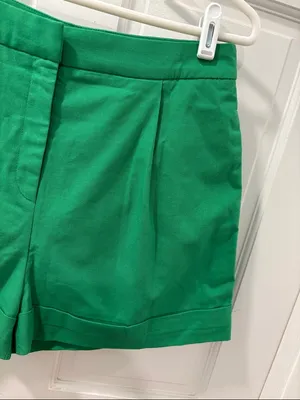Commence Women’s High Waisted Pleated Shorts Size Large Kelly Green EUC Summer thumbnail 4
