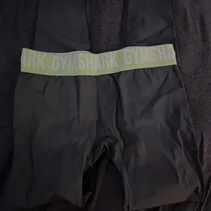 Gymshark Leggings- M thumbnail 1