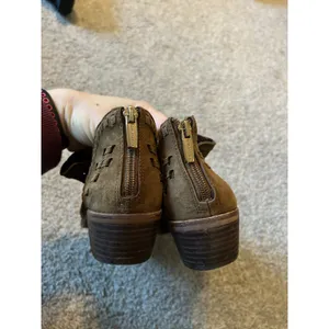 Vince Camuto Suede Cutout Booties Phortiena‎ Pumpernickle 6W thumbnail 3