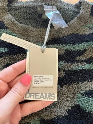 NWT Barefoot Dreams Cozychic Seaside Crewnck Pullover Green Camo Sz XL thumbnail 3