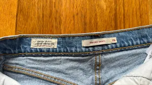 Levi Strauss Ribcage Bluejean Shorts thumbnail 5