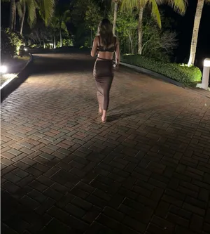 Two-Piece Set Amazon thumbnail 3