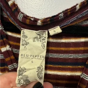 Blu Pepper boutique fall stripe‎ button down lightweight sweater thumbnail 3