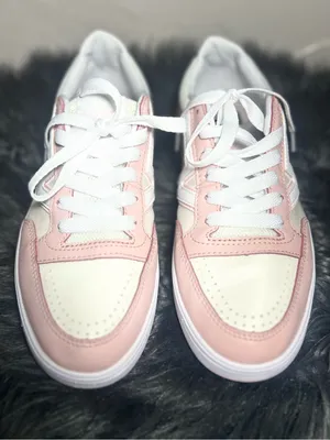 Vans Lowland Sneakers Pink White Perforated Toe Casual ComfyCush Shoes Size 9.5 thumbnail 3