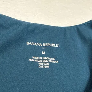 Banana Republic M Teal Blue Active High Neck Cropped Tank Top‎ Sporty thumbnail 3