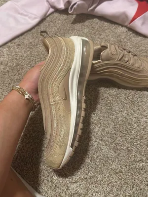 Nike Air Max Shoes thumbnail 5