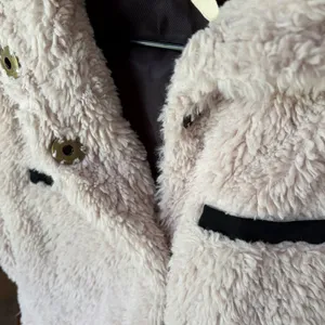 Thread Supply Ivory Soft Sherpa‎ Fuzzy Fleece Jacket Coat Black Trim small Snap thumbnail 6