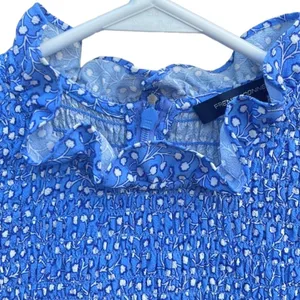 Like New French Connection Elao Verona Smocked Dress Size Small thumbnail 7