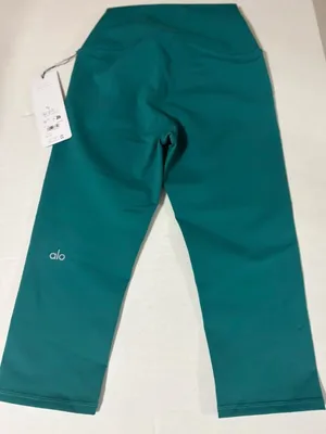 New nwt Alo yoga 16” high waist airbrush capri Emerald Isle green medium thumbnail 1