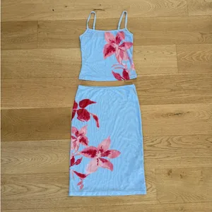 Peppermayo Cami Top & Midi Skirt Floral Tamia Size XS Blue Pink thumbnail 5