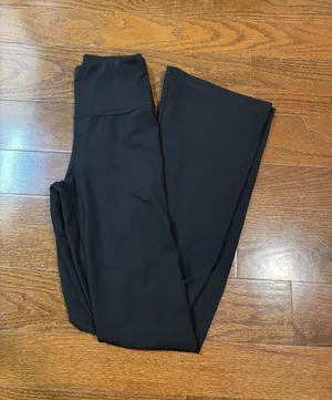 American Eagle Flare Leggings thumbnail 1