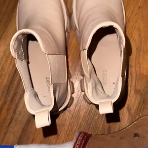 Cream bootie thumbnail 5