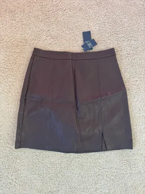 Abercrombie Vegan Leather Brown Skirt thumbnail 3