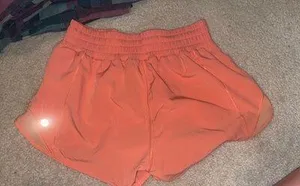 Lululemon Hotty Hot High-Rise 2.5" thumbnail 2