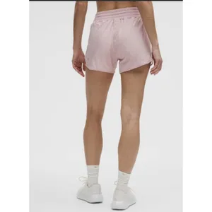 Lululemon Hotty Hot High Rise Shorts Women’s Size 4 Pink Haze 4” Lined Run NEW thumbnail 9