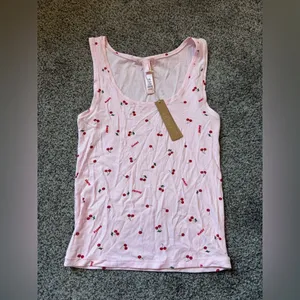 Skims Soft Lounge Cherry Tank thumbnail 1
