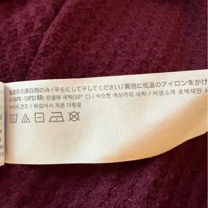 Hollister Burgundy Waffle Oversized Cropped Hoodie Sweater Medium thumbnail 9