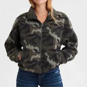 ✨ American Eagle Women’s Camo Fleece Sherpa Teddy Cropped Jacket✨ thumbnail 4