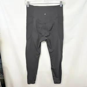 Halara Medium Leggings High Waisted Gray Side Pockets 7/8 Solid‎ Athleisure 1532 thumbnail 2