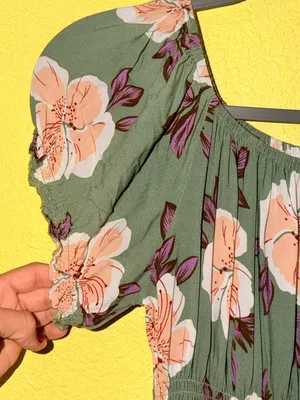 Olive Green Floral Maxi Dress with Puff Sleeves thumbnail 8