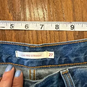 Levi’s low pro straight distressed dark wash jeans 27 thumbnail 10
