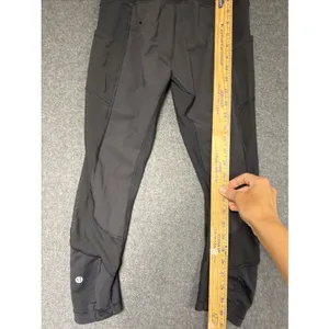 Lululemon Women's Black Mesh Panel Legging Tight In‎ Size 6 Side Pockets Crop thumbnail 3
