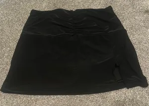 ⭐️TIGER MIST Black Ruched Mini Skort thumbnail 1