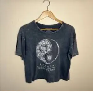 Caution To The Wind Charcoal Grey Floral Graphic Tee | Size Small thumbnail 8
