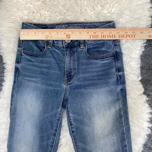 American Eagle Medium Wash High Rise Jegging Denim Jeans Y2k Grunge Alt Casual thumbnail 2