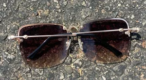 Bee charm aviator gradient shade sunglasses thumbnail 3