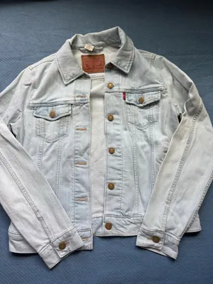 Levi’s Denim Jacket thumbnail 1