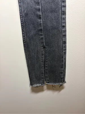 Abercrombie & Fitch The Skinny High Rise Jeans Curve Love thumbnail 4