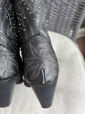Cheyenne Women's Black Western Studded Heeled Boots Size 6.5 thumbnail 5