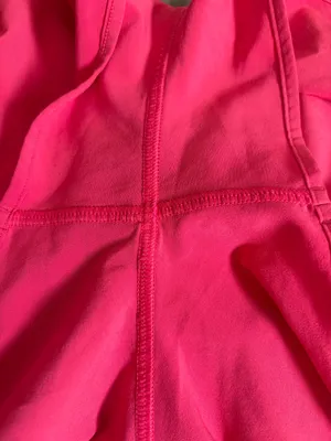 Lululemon Hotty Hot Short High Rise 2.5” Size 2 Lipgloss Pink thumbnail 4