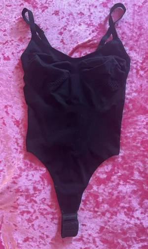 Black Seamless Sculpt Thong Bodysuit Stretchy Adjustable Straps Women's Small thumbnail 1